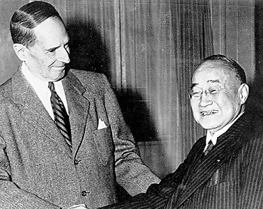 第一次吉田茂内閣発足