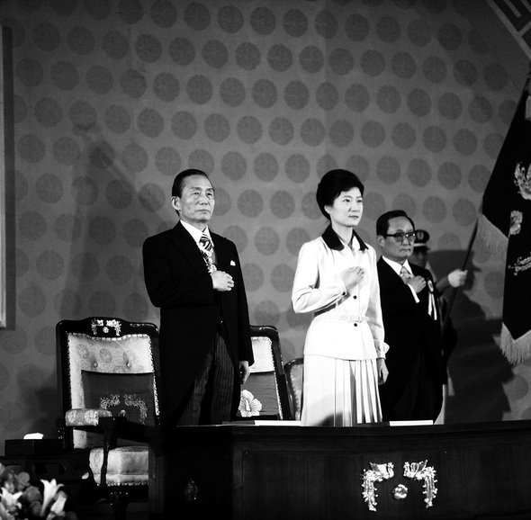側近の金載圭が朴正煕大統領を射殺～韓国は再び反日原理主義へ